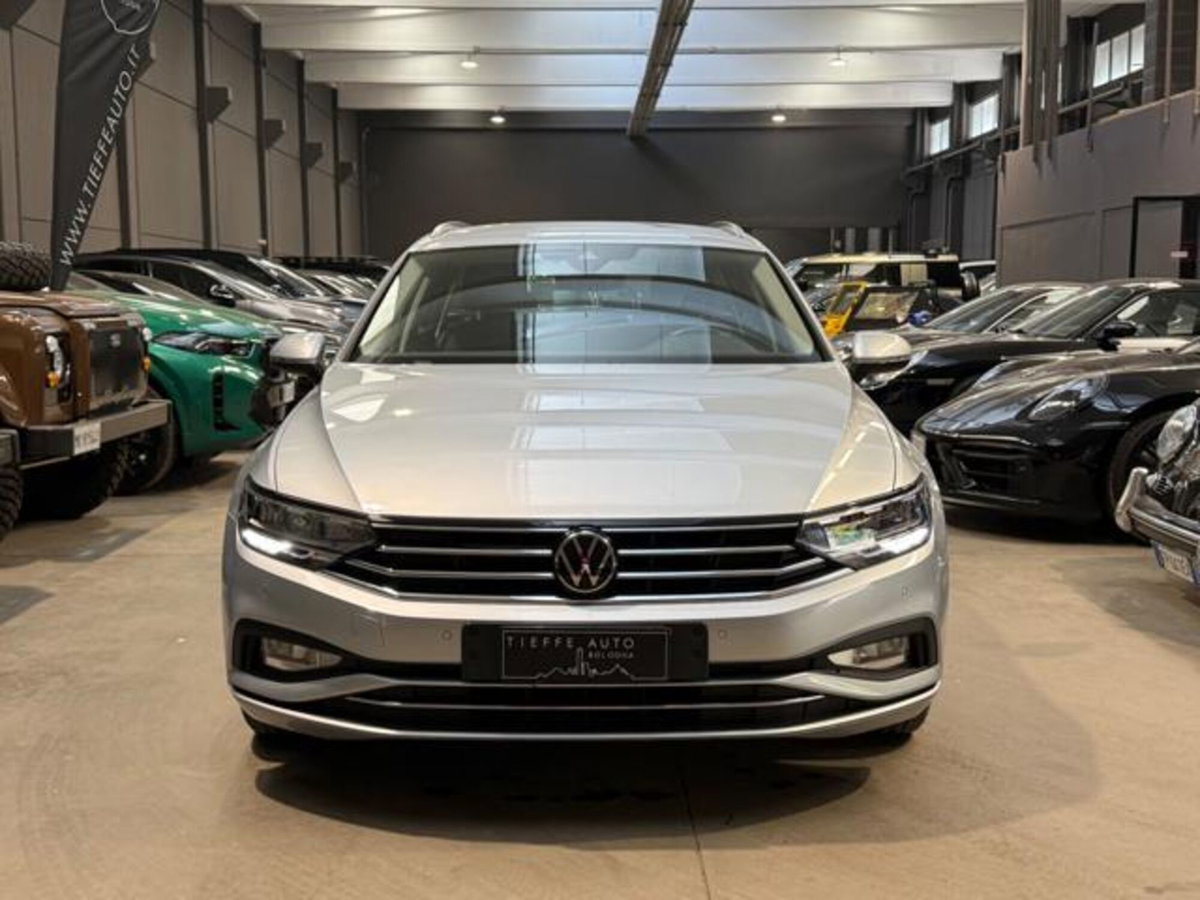 Volkswagen Passat Variant 2.0 TDI SCR 122 CV EVO DSG Business (2)