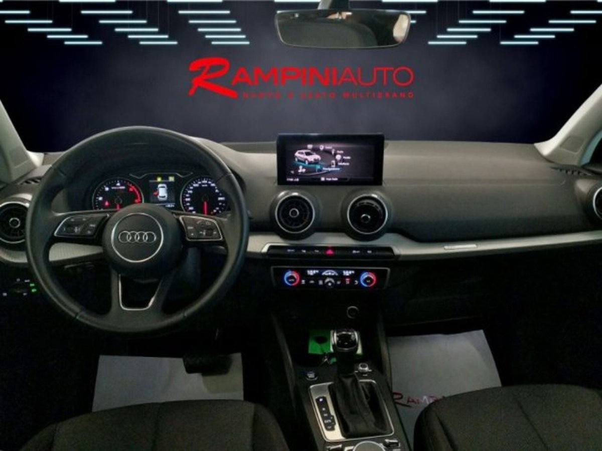 Audi Q2 Q2 30 TDI S tronic Business (12)