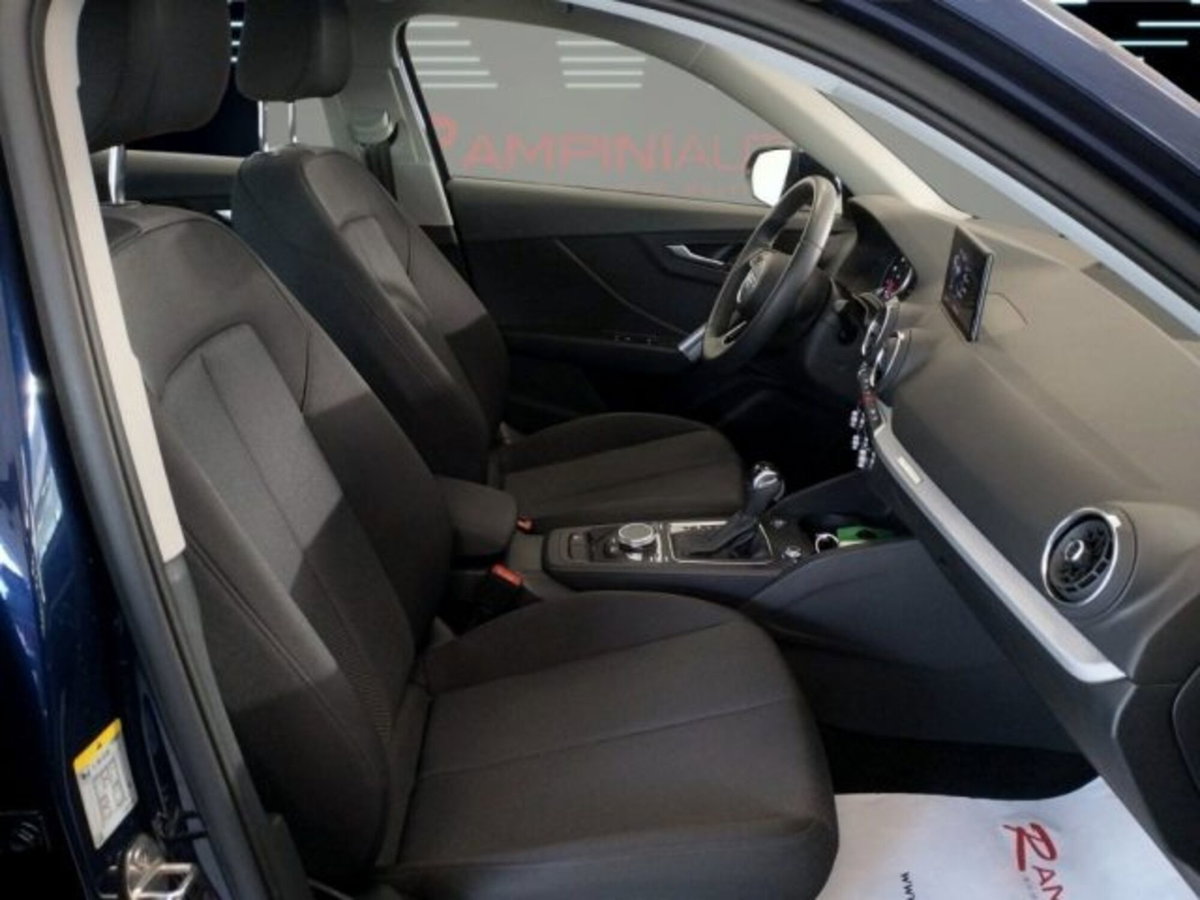 Audi Q2 Q2 30 TDI S tronic Business (17)