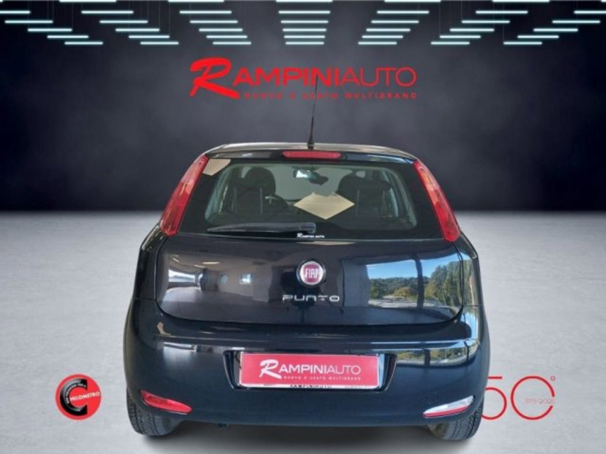 Fiat Punto 1.4 8V 5 porte Natural Power Lounge (8)
