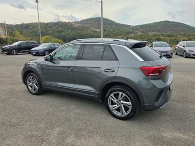 Volkswagen T-Roc 2.0 tdi R-Line 4motion 150cv dsg (19)