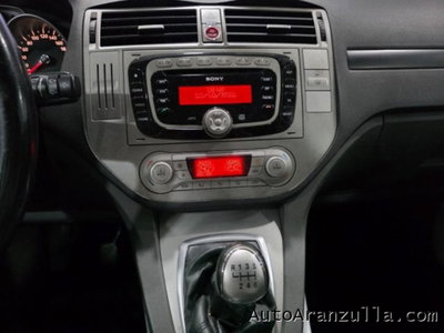 Ford Kuga 2.0 TDCI 140 CV 2WD Titanium (15)