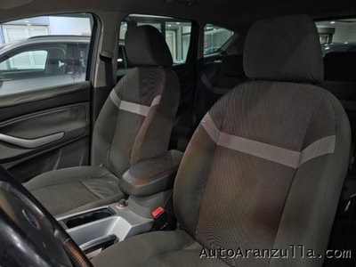 Ford Kuga 2.0 TDCI 140 CV 2WD Titanium (18)