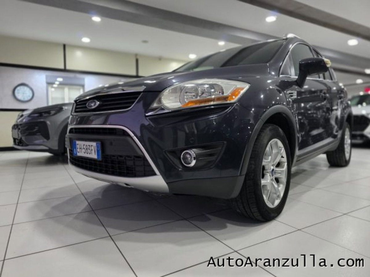 Ford Kuga 2.0 TDCI 140 CV 2WD Titanium (20)