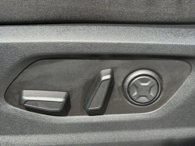 Hyundai Staria 2.2 2wd auto (19)