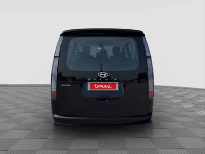 Hyundai Staria 2.2 2wd auto (4)