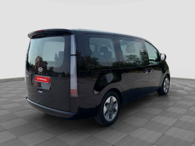 Hyundai Staria 2.2 2wd auto (5)