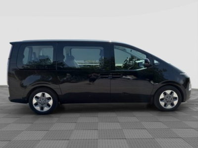 Hyundai Staria 2.2 2wd auto (6)