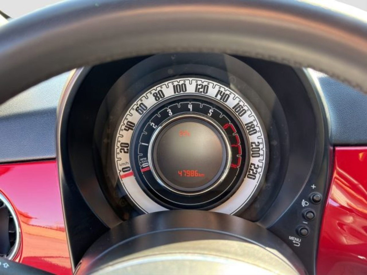 Fiat 500 1.0 Hybrid Lounge (14)