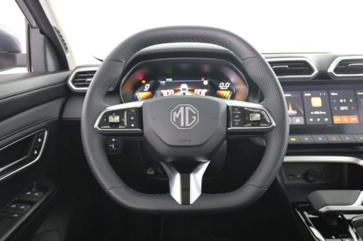 Mg ZS ZS 1.5 Luxury (5)