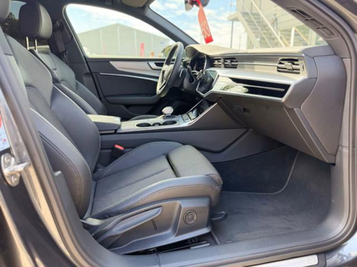Audi A6 Avant 40 2.0 TDI quattro ultra S tronic Business (8)