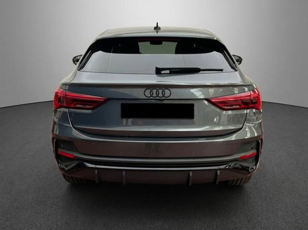 Audi Q3 Sportback 35 TDI quattro S tronic S line edition (7)