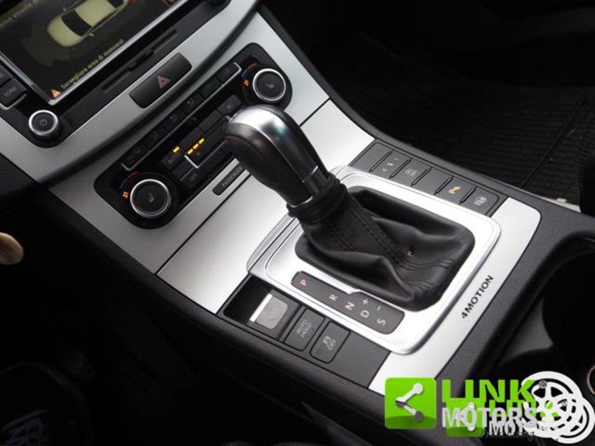 Volkswagen Passat CC CC 2.0 TDI 170CV DPF BlueM. Tech. (17)