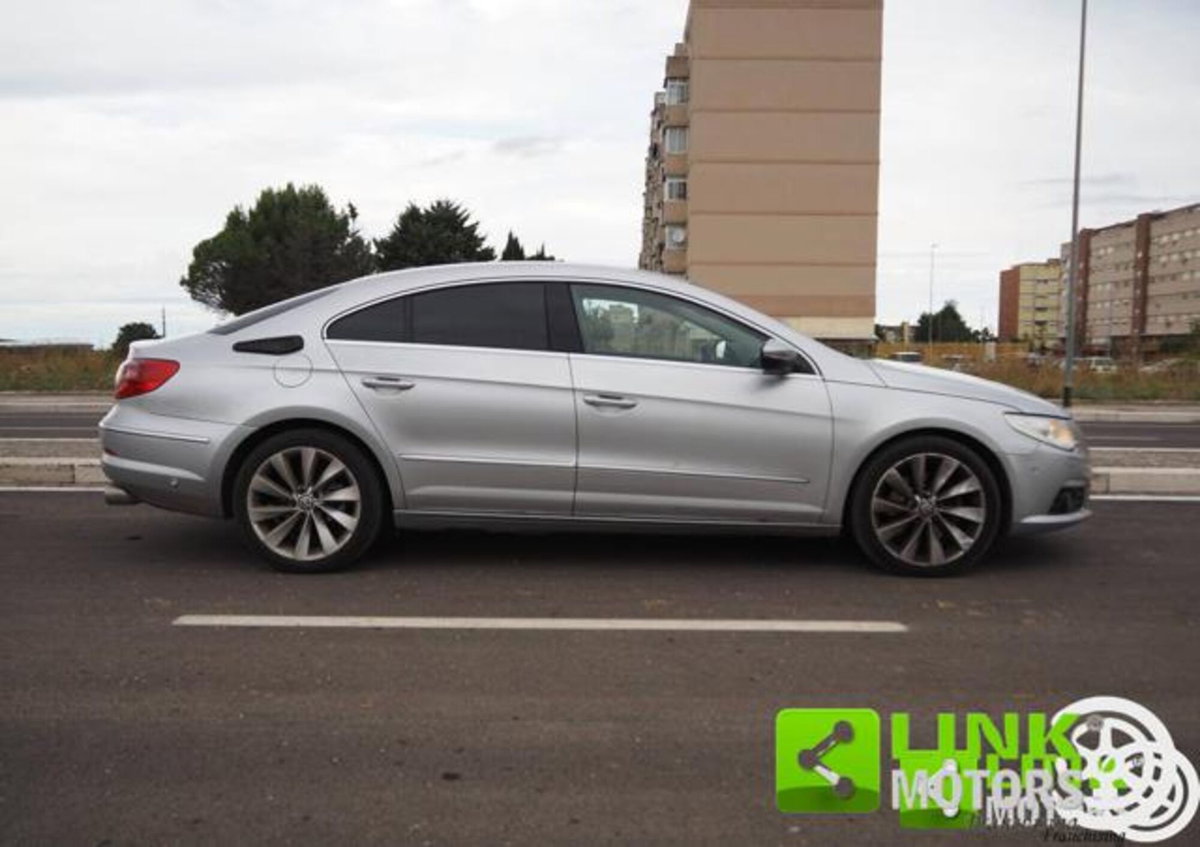 Volkswagen Passat CC CC 2.0 TDI 170CV DPF BlueM. Tech. (20)