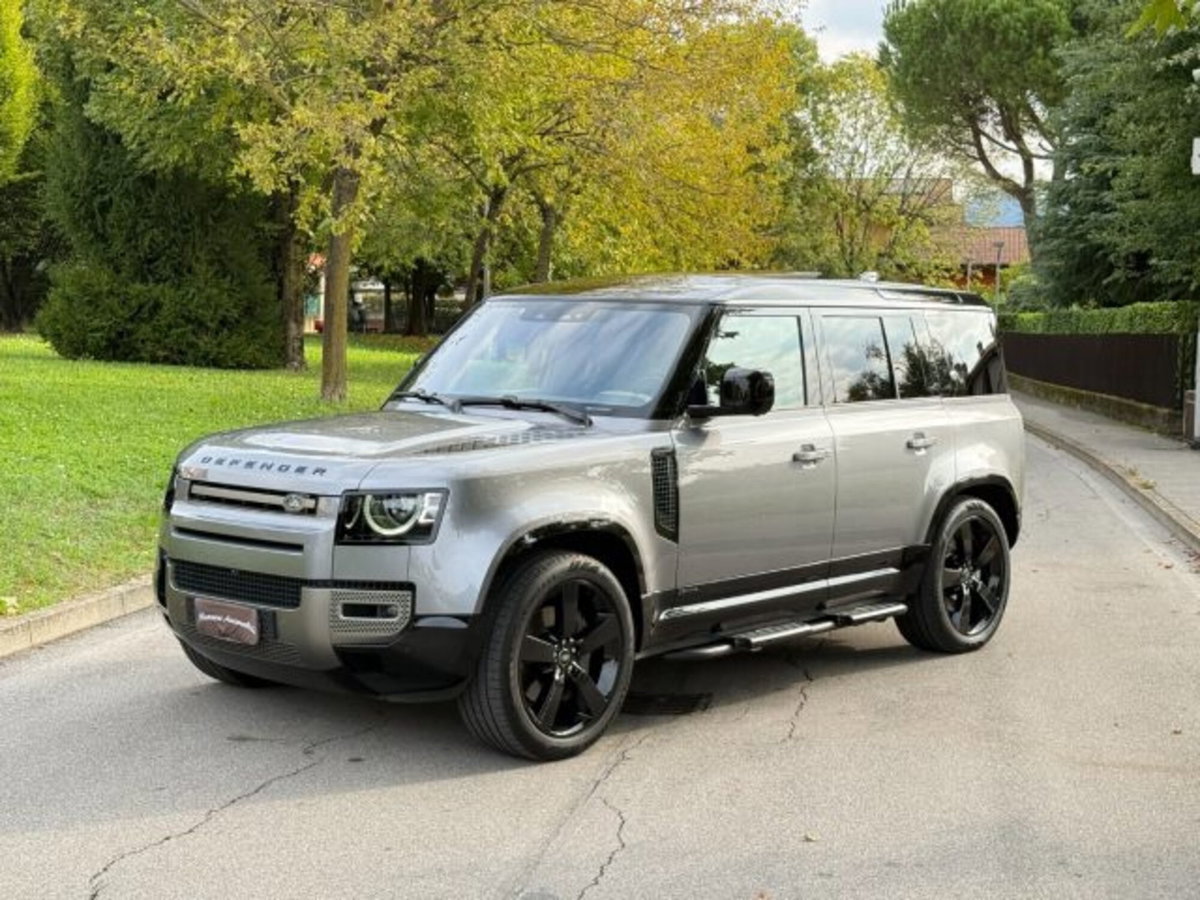 Land Rover Defender 110 3.0d i6 mhev X-Dynamic HSE awd 250cv auto (19)