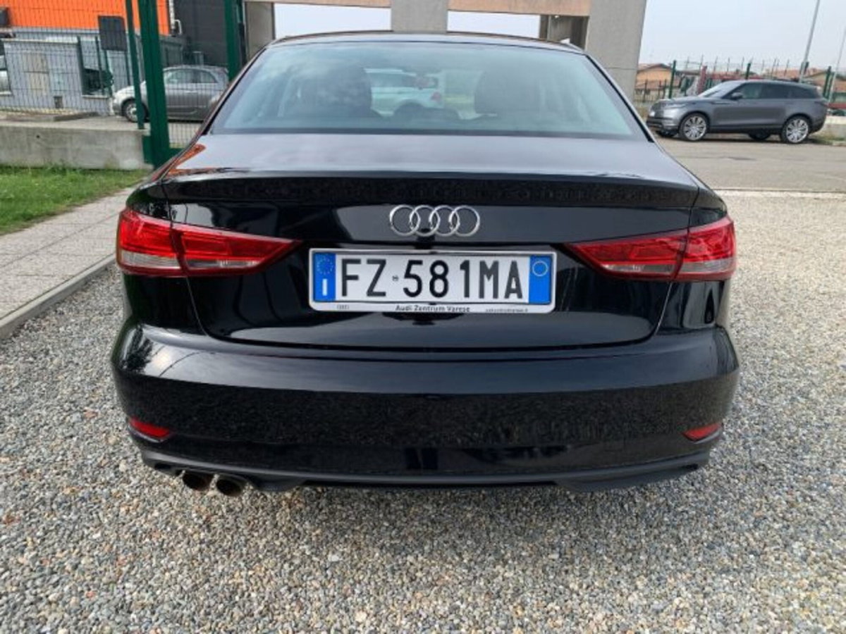 Audi A3 Sedan 35 TFSI S tronic COD Admired (6)