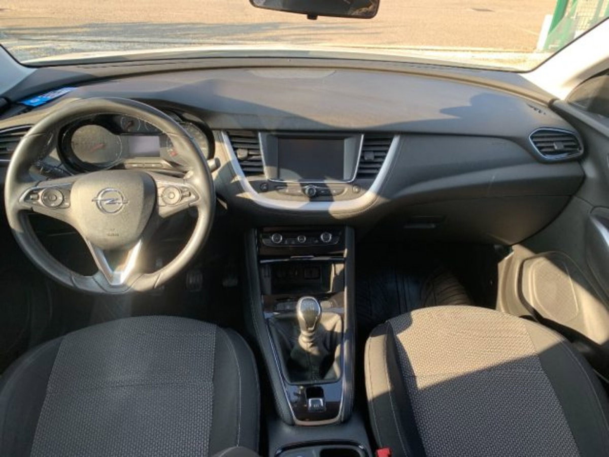 Opel Grandland X 1.6 diesel Ecotec Start&Stop Ultimate (10)