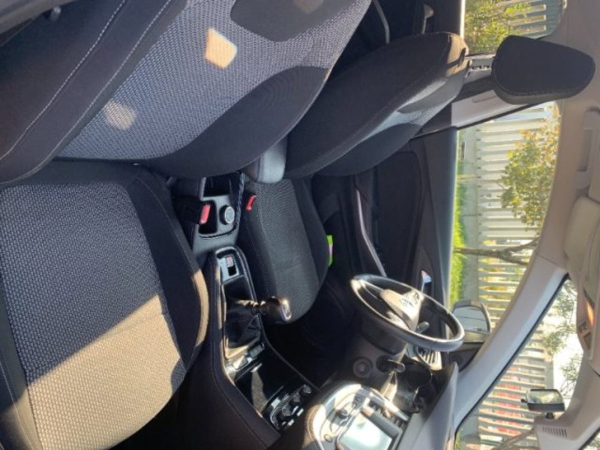 Opel Grandland X 1.6 diesel Ecotec Start&Stop Ultimate (14)