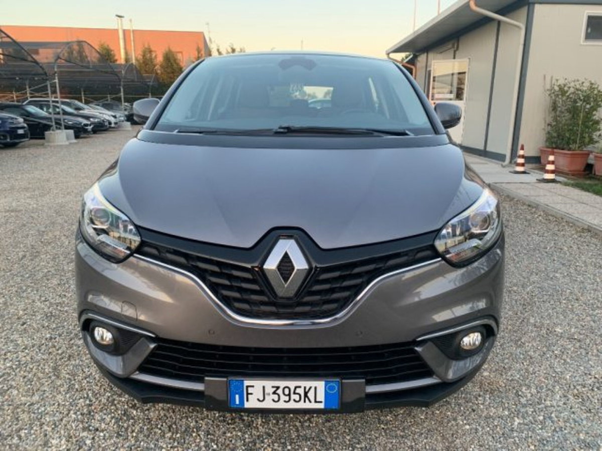 Renault Scenic E-Tech Electric XMod dCi 110 CV Start&Stop Energy Limited (2)