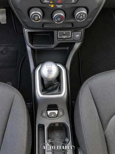 Jeep Renegade 1.0 T3 Longitude (17)