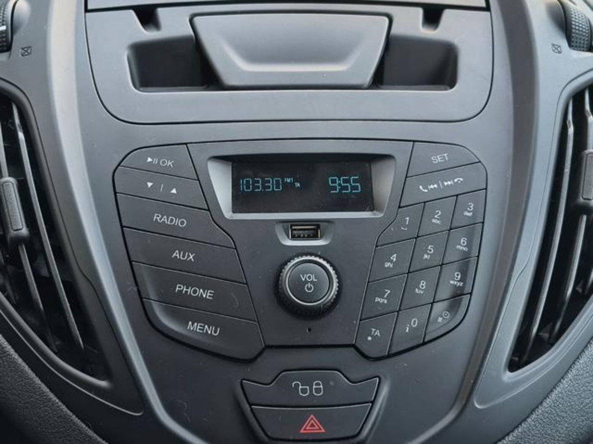 Ford Transit Courier 1.5 TDCi 75CV  Trend (11)