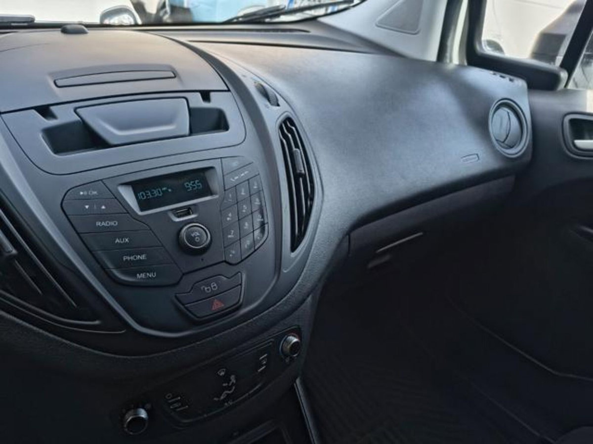 Ford Transit Courier 1.5 TDCi 75CV  Trend (14)