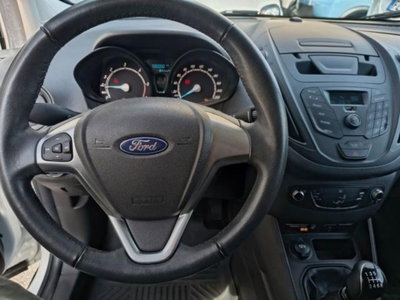 Ford Transit Courier 1.5 TDCi 75CV  Trend (9)