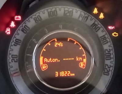 Fiat 500 1.0 Hybrid Cult (9)
