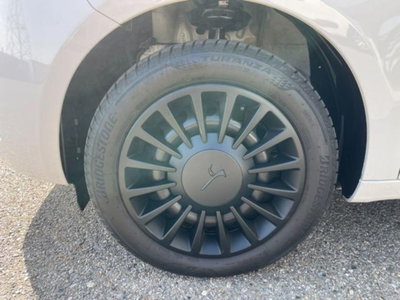 Lancia Ypsilon 1.0 FireFly 5 porte S&S Hybrid Ecochic Gold (17)