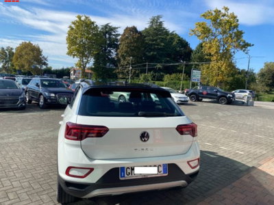 Volkswagen T-Roc 2.0 tdi Life 115cv (2)