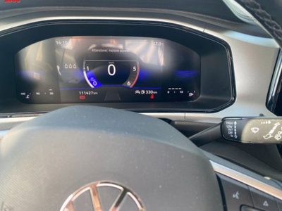 Volkswagen T-Roc 2.0 tdi Life 115cv (9)