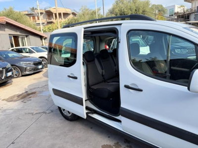 Peugeot Partner 1.6 e-HDi 92 CV S&S Outdoor (14)
