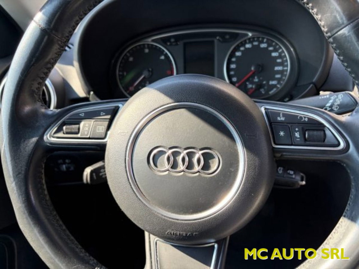 Audi A1 Sportback 1.4 TDI ultra (13)