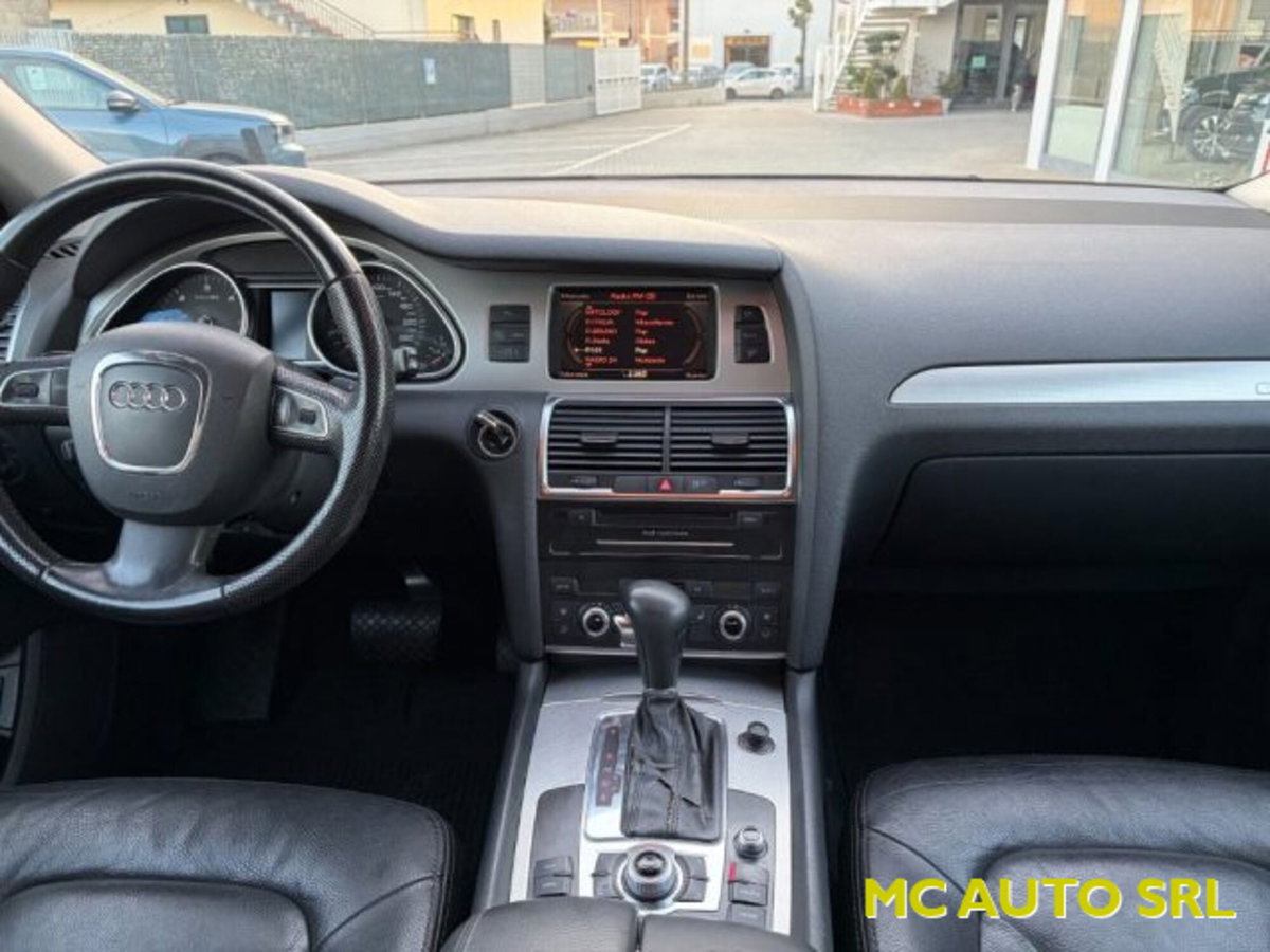 Audi Q7 3.0 V6 TDI 240 CV quattro tiptronic Advanced Plus (10)