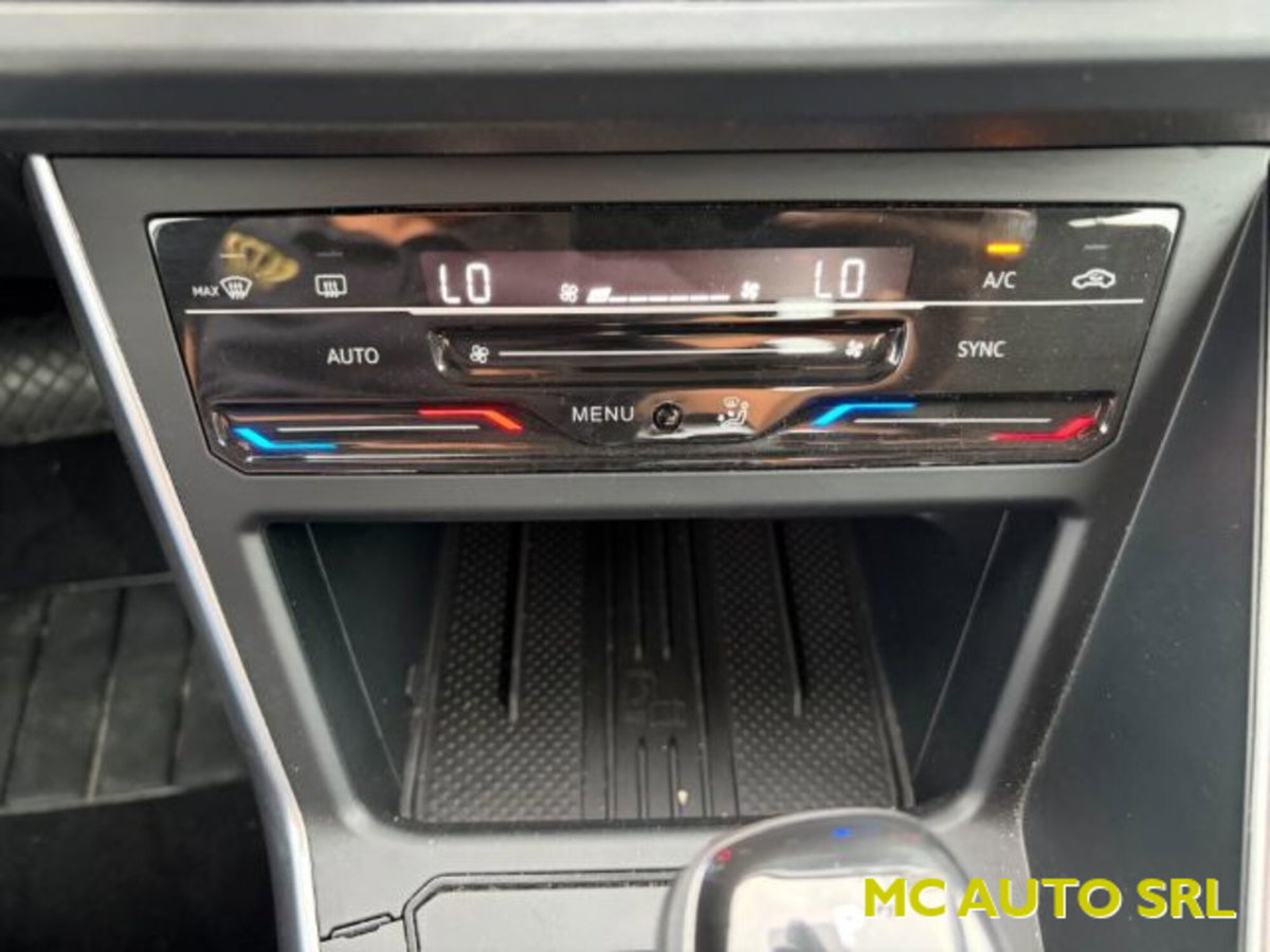 Volkswagen Polo 1.0 tsi Life 95cv dsg (13)
