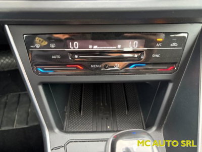 Volkswagen Polo 1.0 tsi Life 95cv dsg (13)