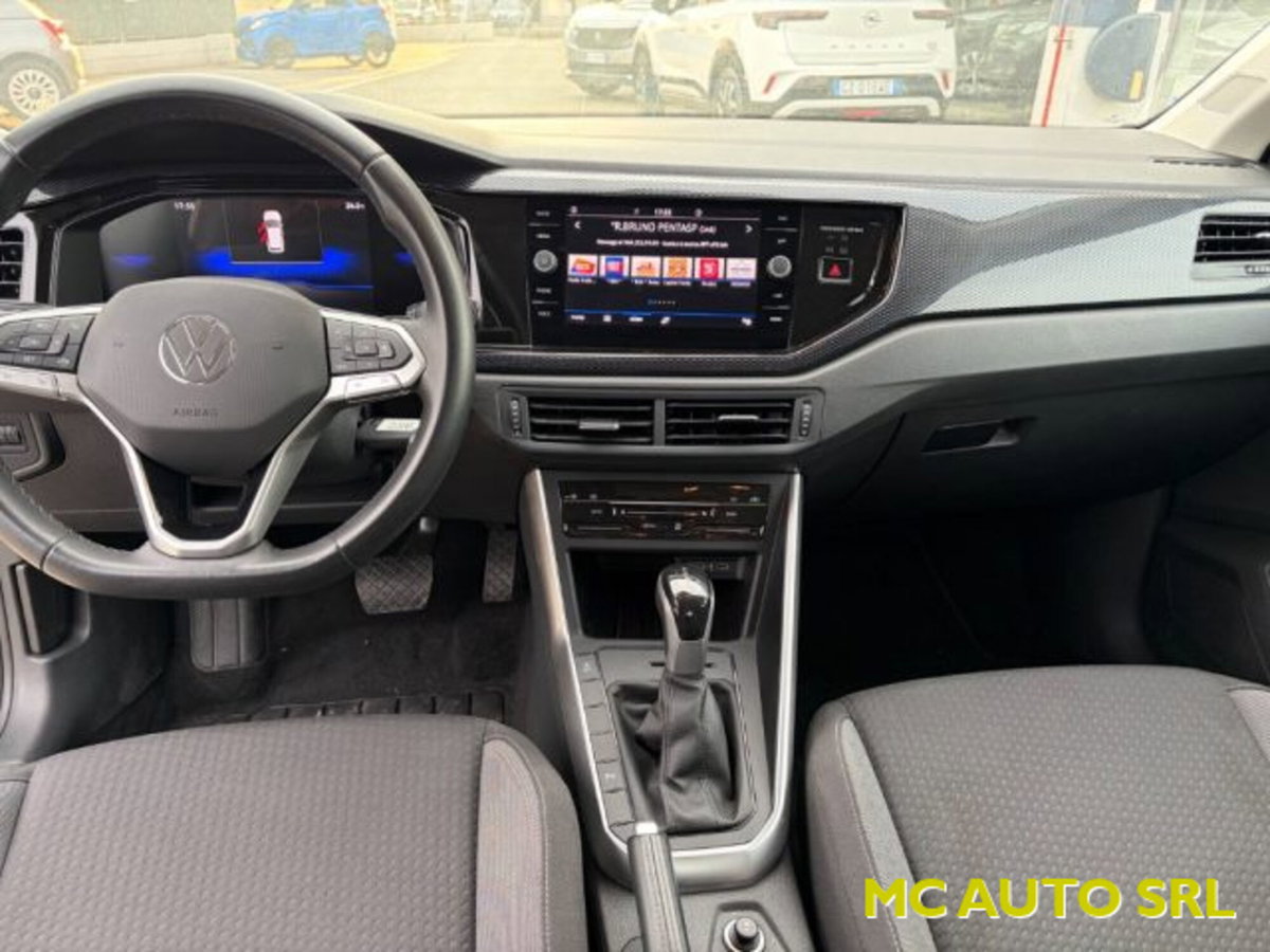 Volkswagen Polo 1.0 tsi Life 95cv dsg (9)