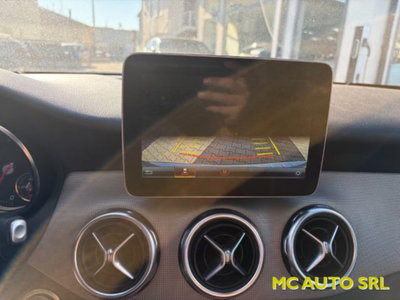 Mercedes-Benz GLA SUV 200 d Automatic Premium (13)