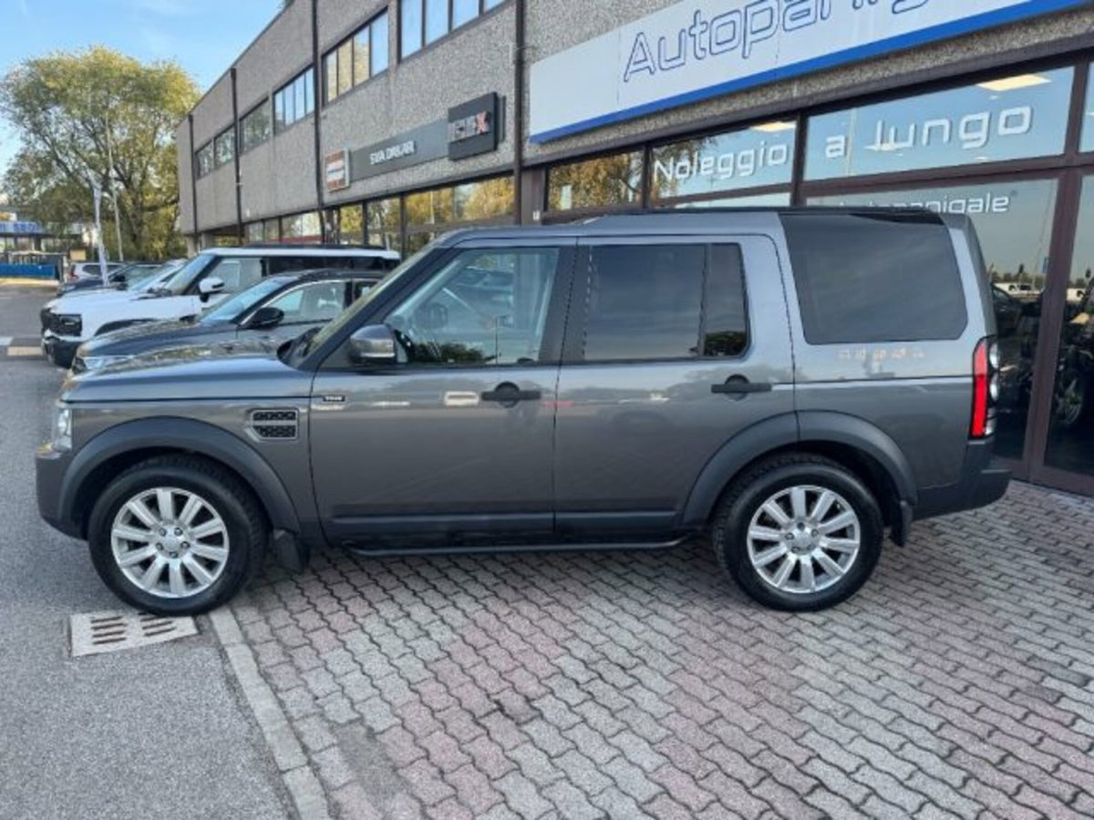 Land Rover Discovery 4 3.0 TDV6 211CV SE (8)