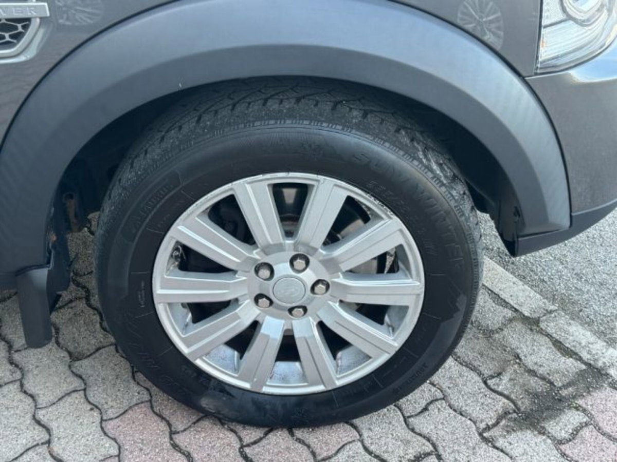 Land Rover Discovery 4 3.0 TDV6 211CV SE (9)