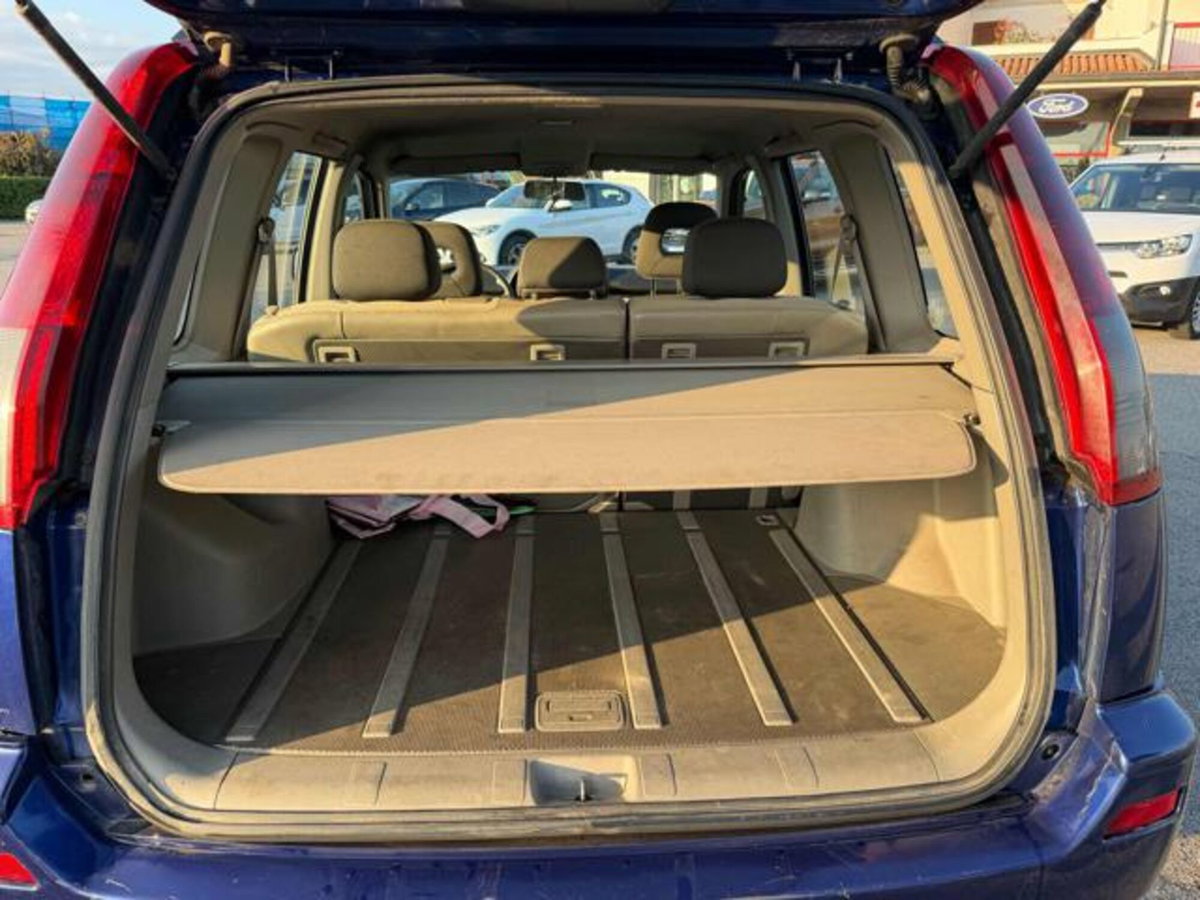 Nissan X-Trail 2.2 TD Di Sport (13)