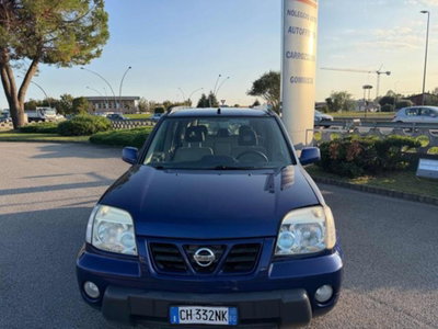Nissan X-Trail 2.2 TD Di Sport (2)