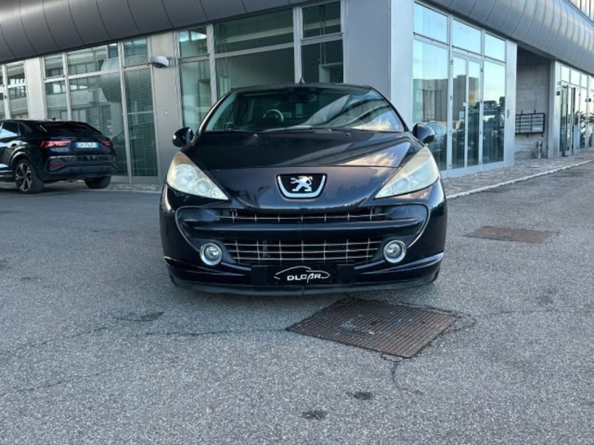 Peugeot 207 Cabrio HDi 110CV CC Féline (4)