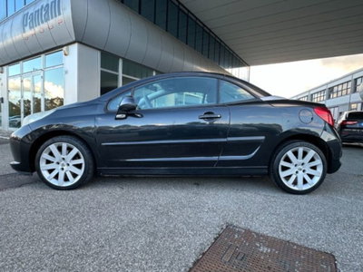 Peugeot 207 Cabrio HDi 110CV CC Féline (8)