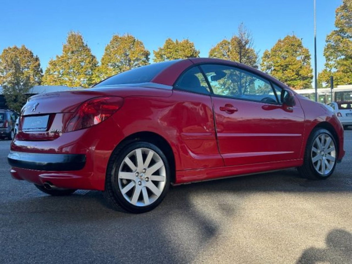 Peugeot 207 Cabrio VTi 120CV CC aut. Féline (5)