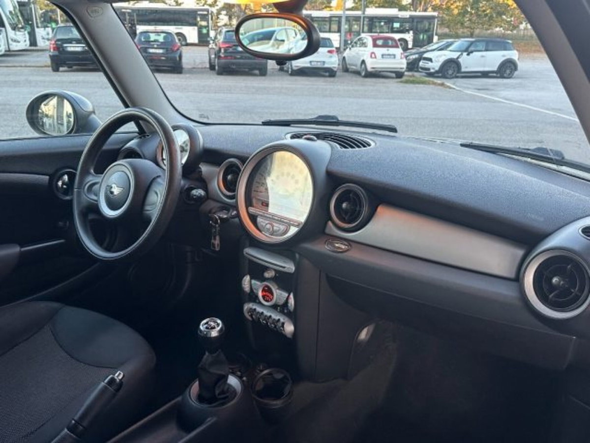 MINI Mini 1.6 16V One D (12)