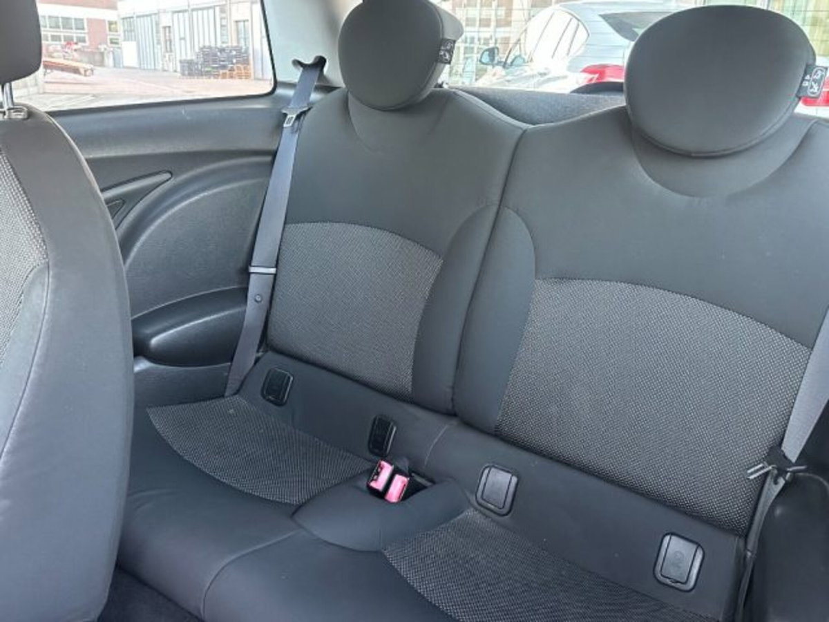 MINI Mini 1.6 16V One D (14)