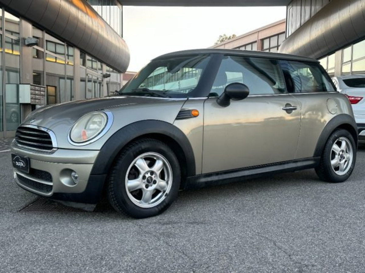 MINI Mini 1.6 16V One D (3)