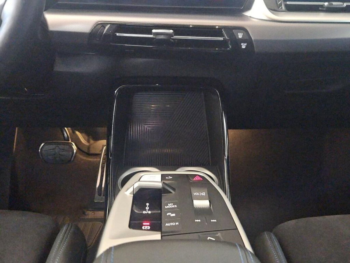 BMW X1 xDrive18d Msport (15)