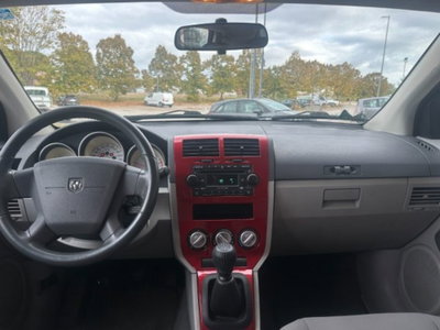Dodge Caliber 2.0 Turbodiesel SXT (10)